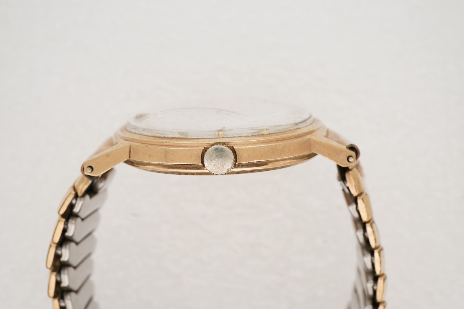 A gentleman's late 1960's 9ct gold Eterna manual wind wrist watch, retailed by Garrard
